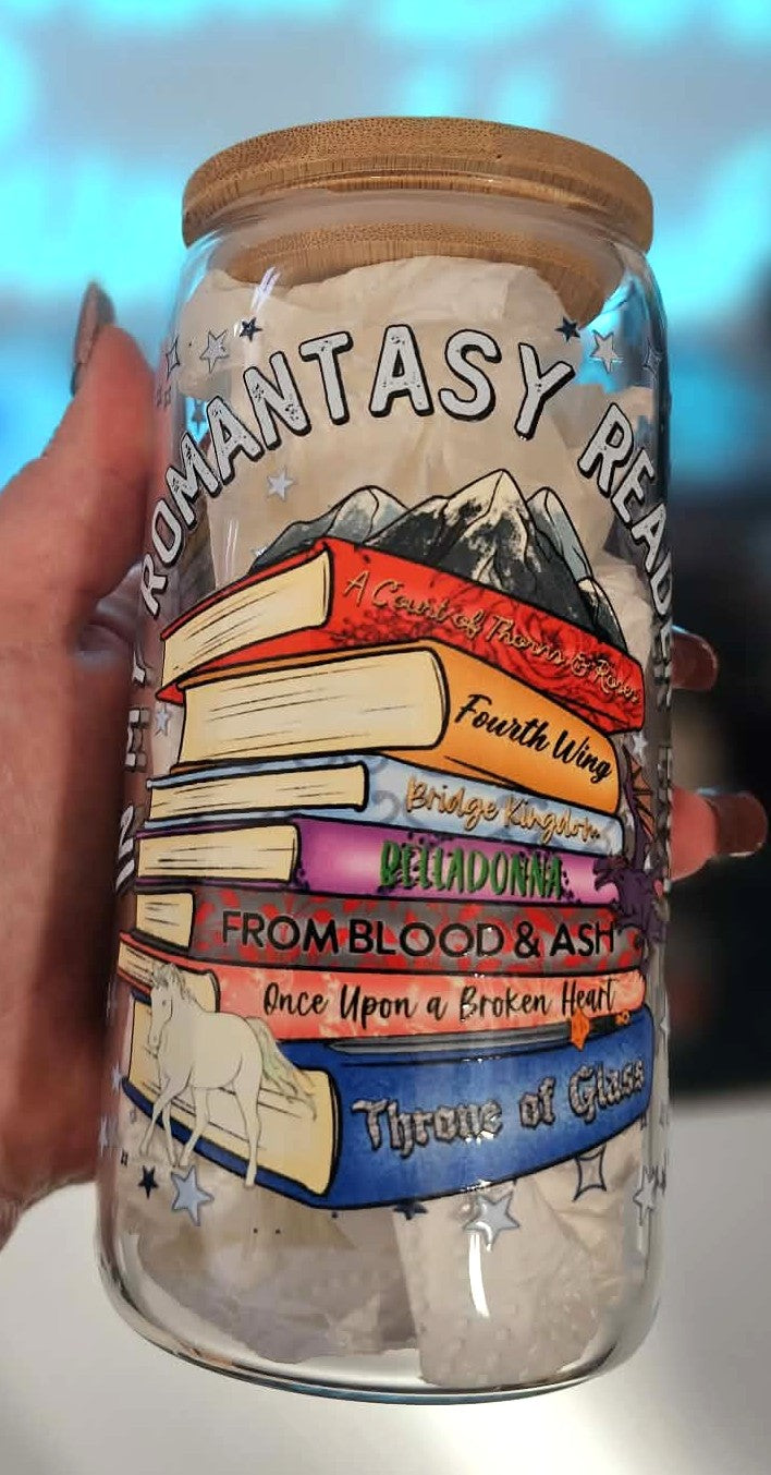 In my Romantasy Reader Era 16 Oz Glass Cup